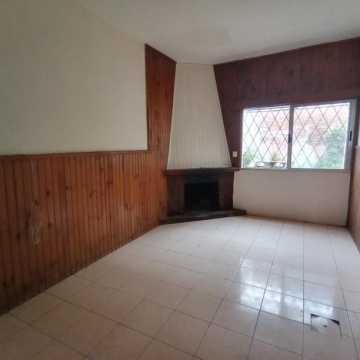 Venta casa, 3 dormitorios, ideal para inversión, Barrio Cordón.